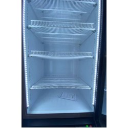 Холодильный шкаф UBC MEDIUM Full Door Холодильный шкаф UBC MEDIUM Full Door