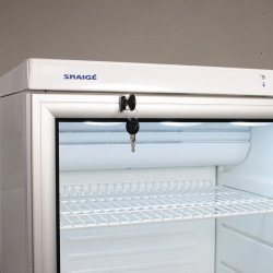 Холодильный шкаф-витрина Snaige CD35DM-S300SD, с замком